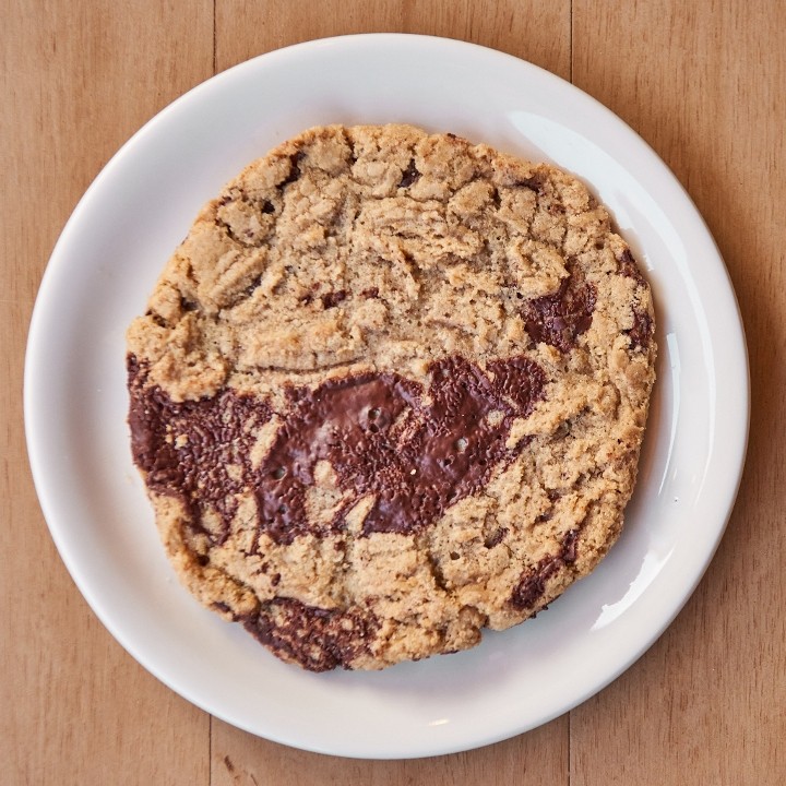 Gluten-Free Chocolate Chip Cookie