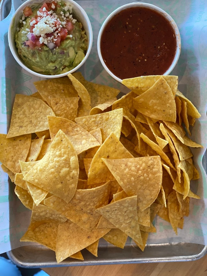 GUAC, SALSA AND CHIPS