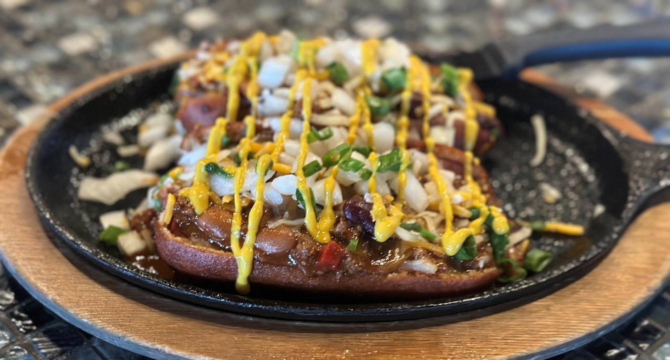 CHILI CHEESE CORNDOG