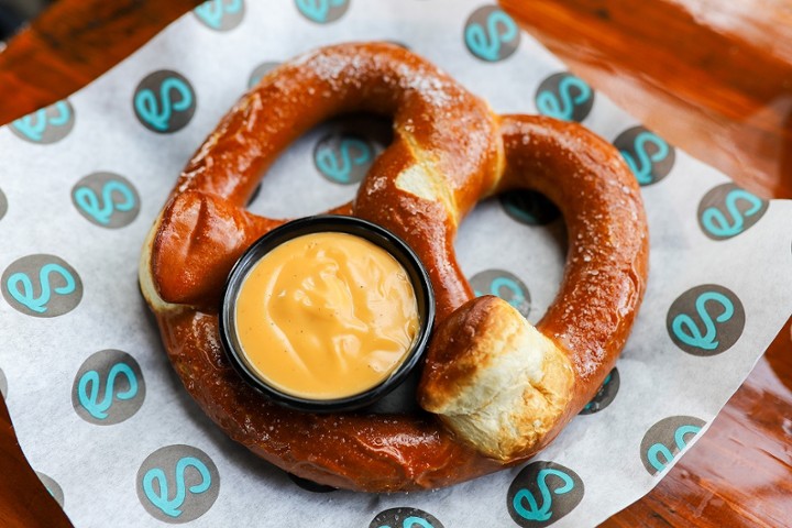 Bavarian Pretzel & Beer Cheese