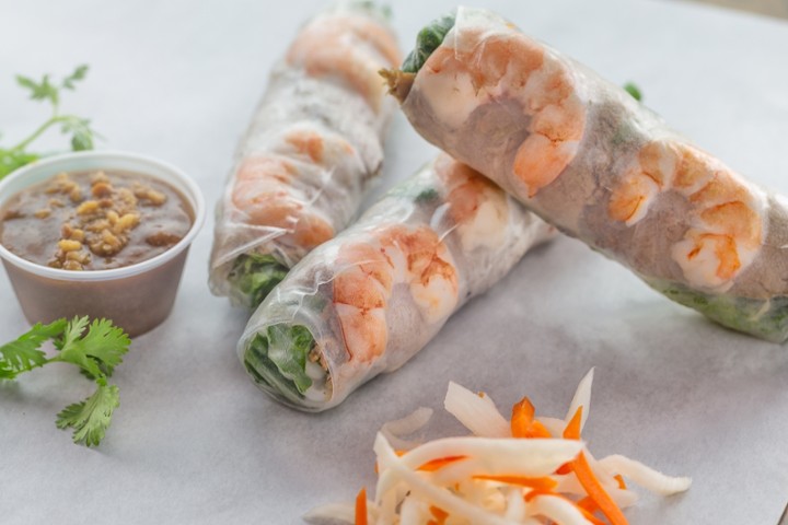 Goi Cuon Tom Thit  / Pork & Shrimp Spring Rolls