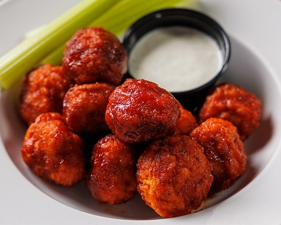 REG BONELESS WINGS (10)