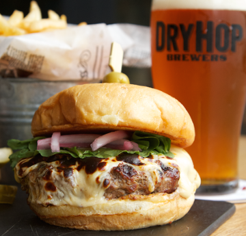 DryHop Brewers / Roebuck Pizza
