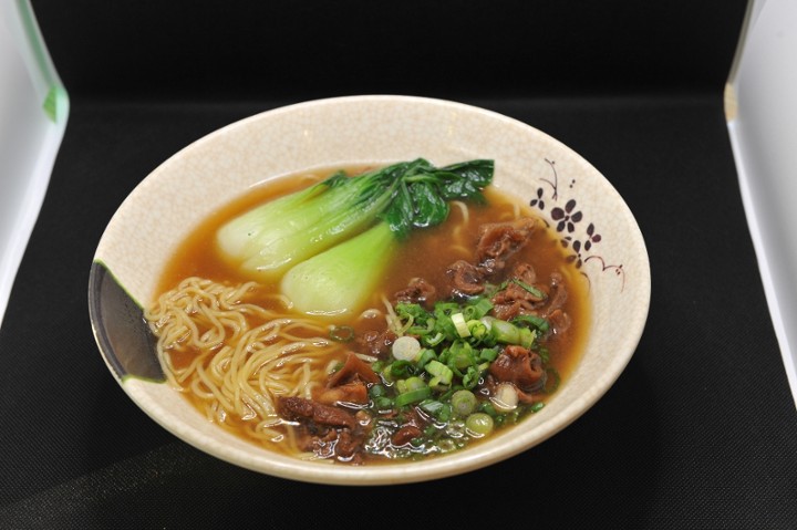 正宗牛腩拉面 Beef Flank Ramen