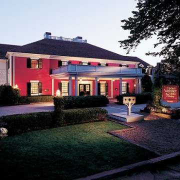 Dan'l Webster Inn & Spa 149 Main Street