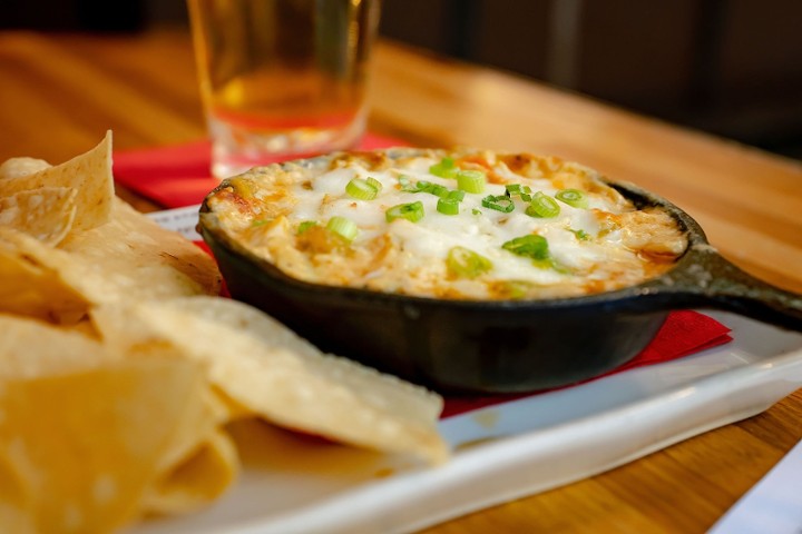 GREEN CHILI ARTICHOKE DIP