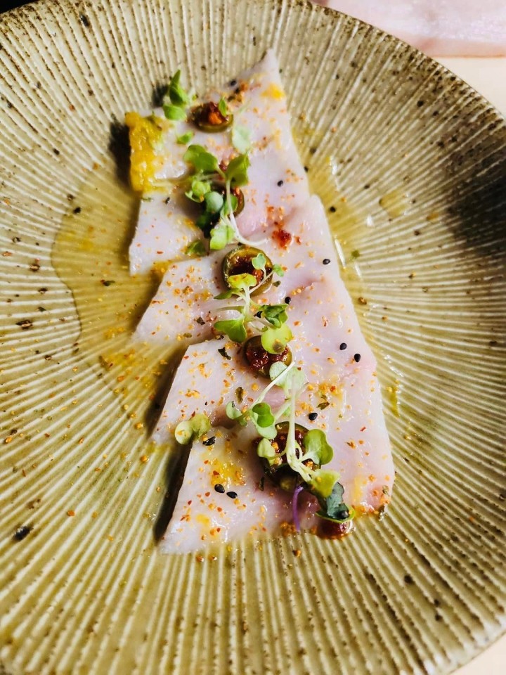 SPECIALTY YELLOWTAIL (5PC)