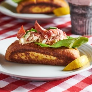 MAINE STYLE LOBSTER ROLL