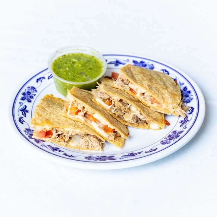 QUESADILLA DE CARNITAS