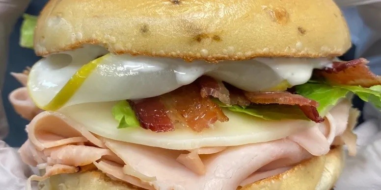 Elle's Deli & Bagels