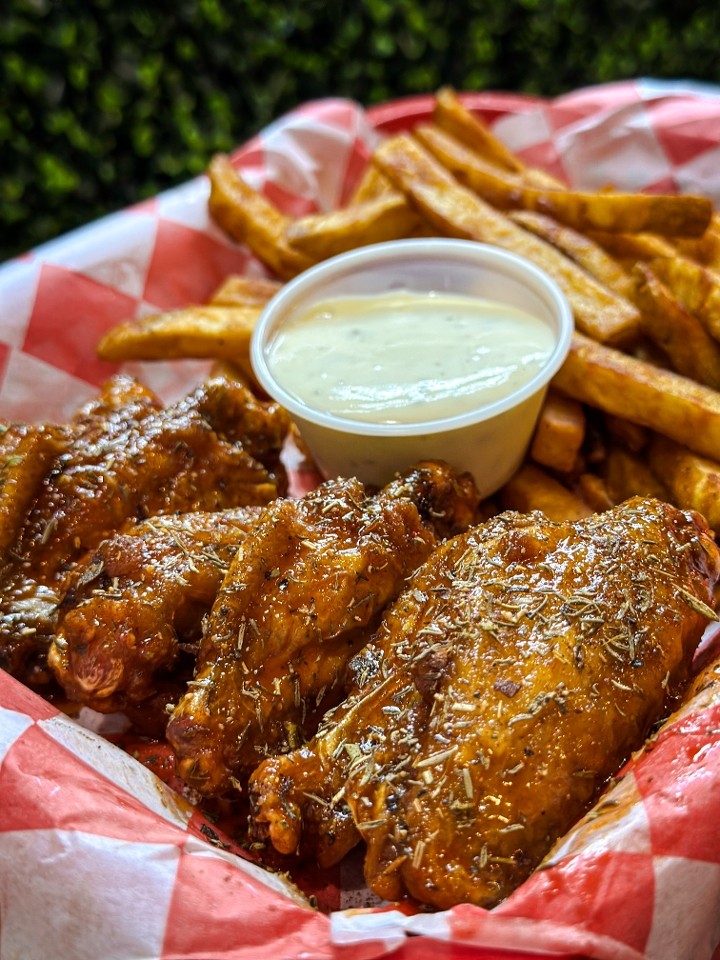 StrikeOut Wingz ATL 60 Peachtree Street Northwest Toast