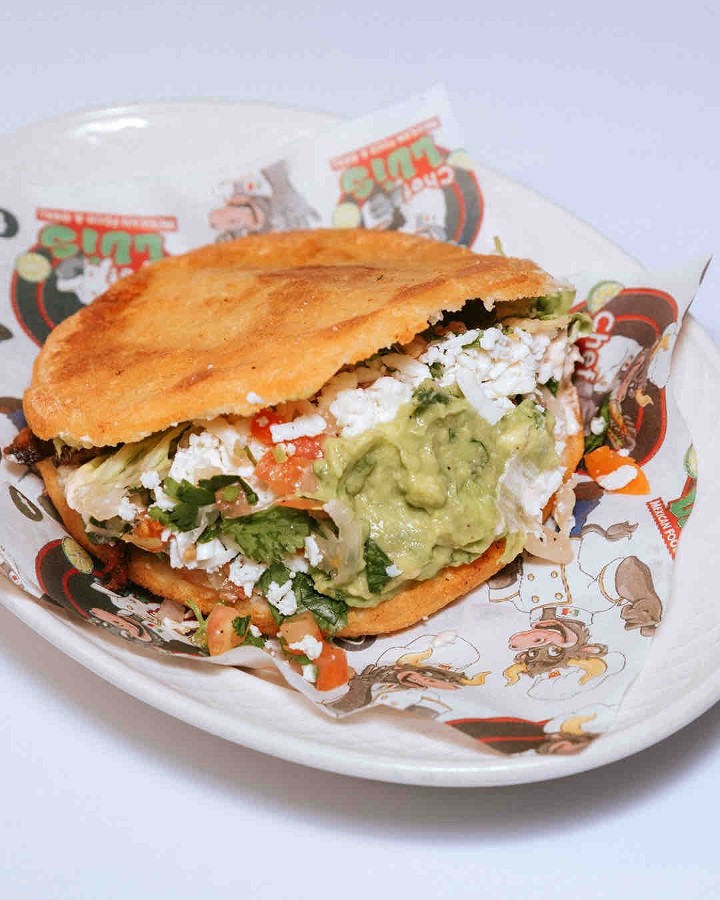 Luis Mexican Food & Grill