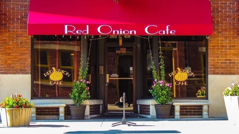 Red Onion Cafe