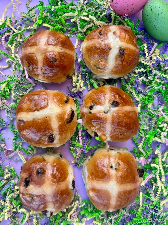 Hot Cross Buns 6pk (Available 3.29 - 3.31)