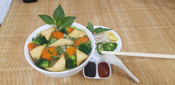 Tofu and Veggie Pho - Pho Chay