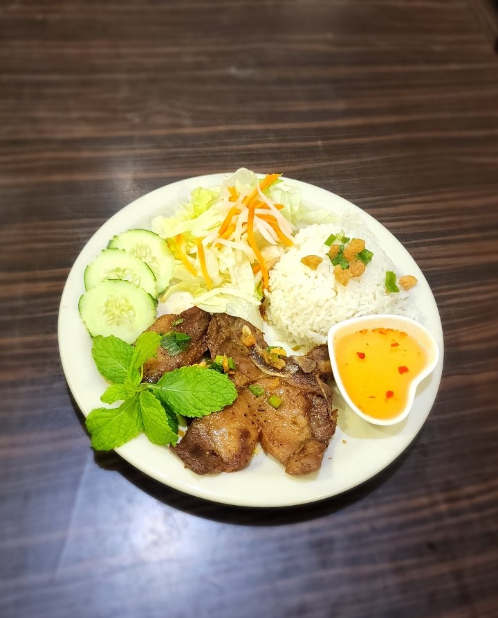 Pork Chop Rice - Com Suon Nuong