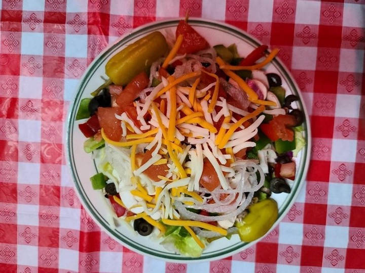 Small Veggie Antipasto Salad