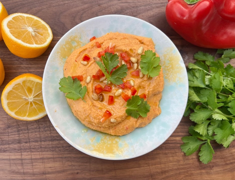 Roasted Red Pepper Hummus (1/2 pint)