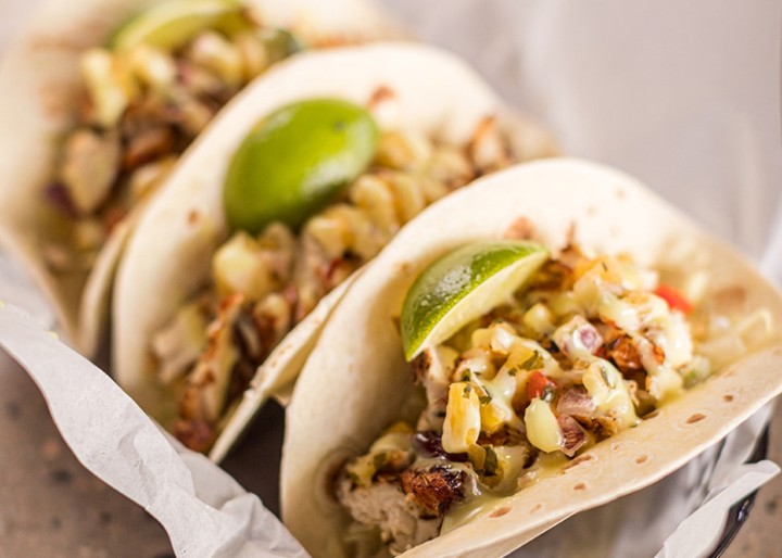 Jerk Chicken Tacos (L)