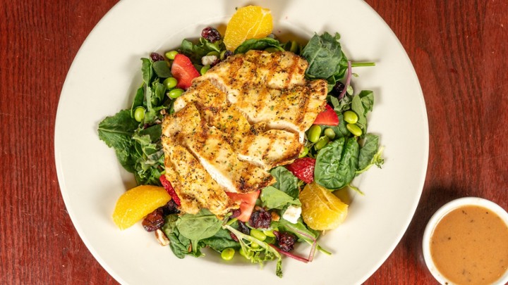 Grilled Chicken Artisan Blend Salad