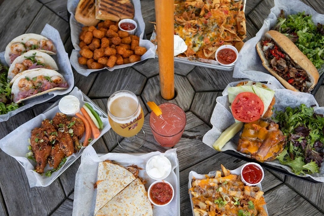 Eli Cannons Tap Room