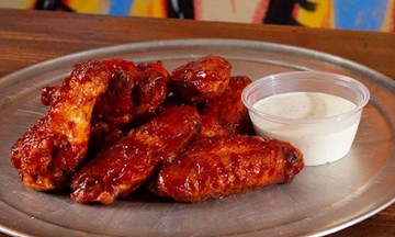 Braker | Austin's Pizza