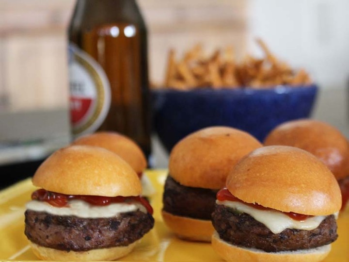 Black Angus Hamburger Sliders 1/2 Dozen