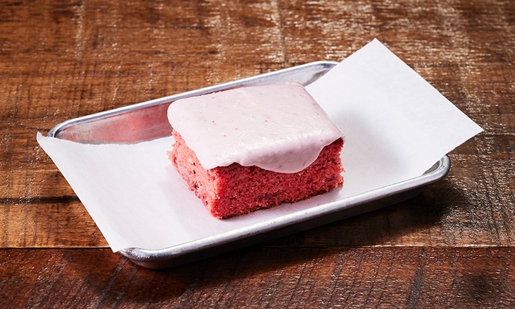 Order Strawberry Cake food online from Martin's Bar-B-Que Joint store, Nolensville on bringmethat.com