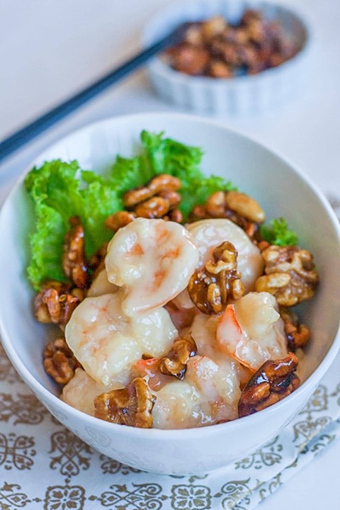Honey Walnut w/Jumbo Shrimp