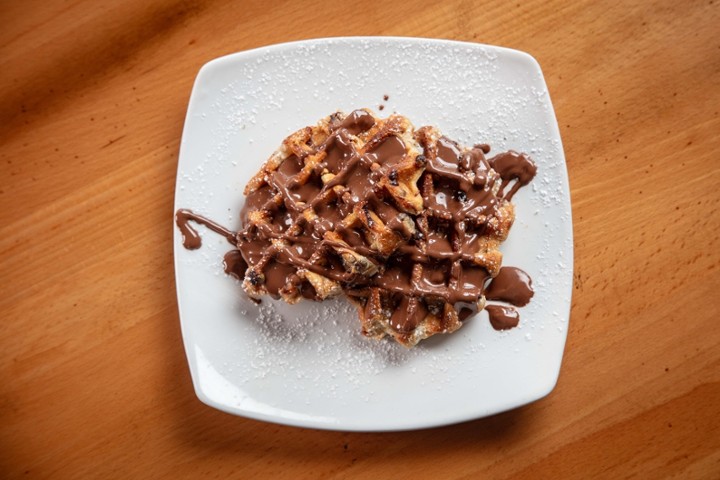 Chocolate Chip Waffle w/ Nutella