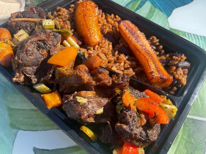 Oxtails with Creole Rice