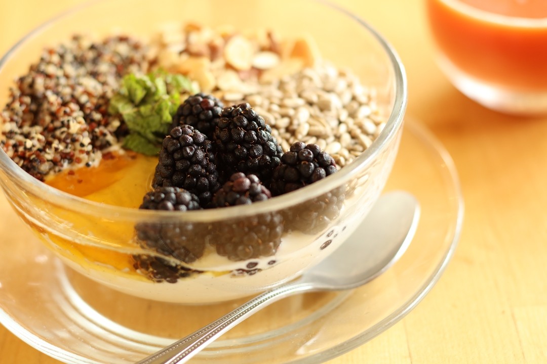 Quinoa Breakfast Bowl