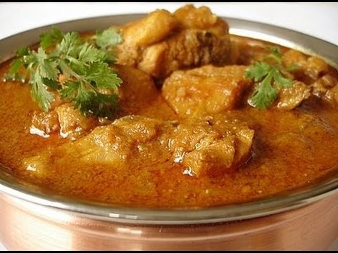 CHICKEN CURRY