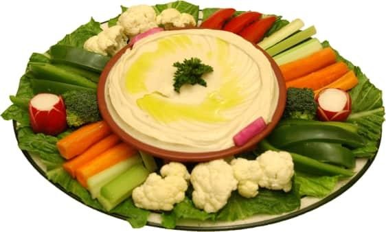 Hommous w/ Raw Vegetables Appetizer