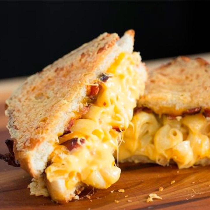 Cheddars Gourmet Grilled Cheese