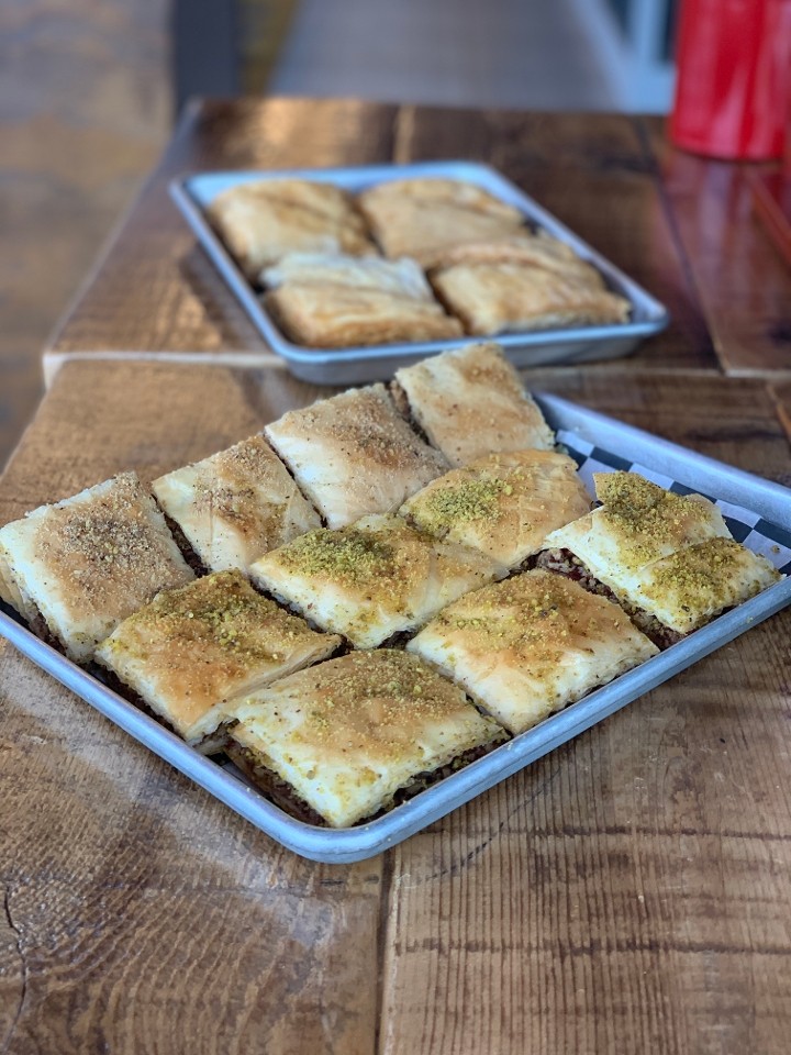 Lebanese Baklava (Vegan)
