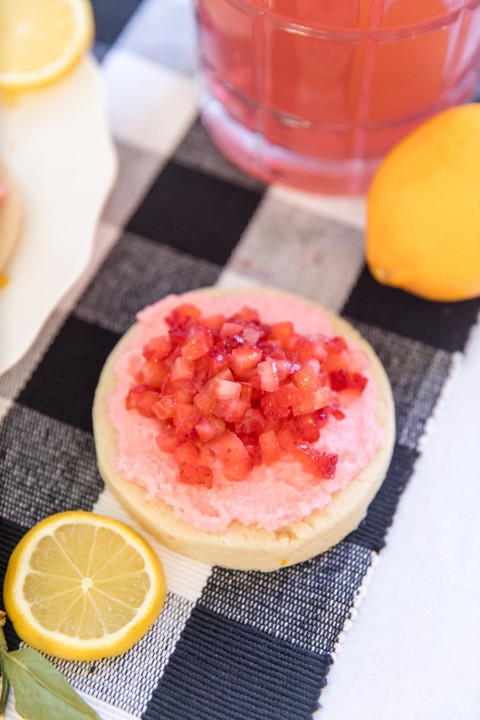 Strawberry Lemonade Cookie