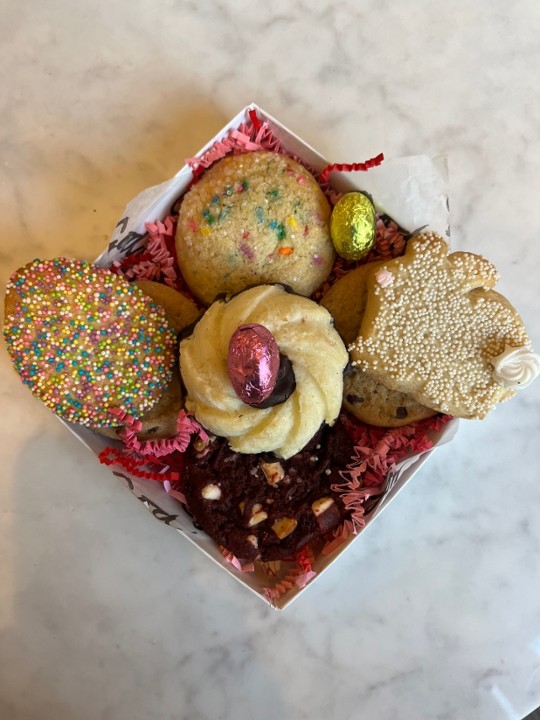 Easter Cookie Box