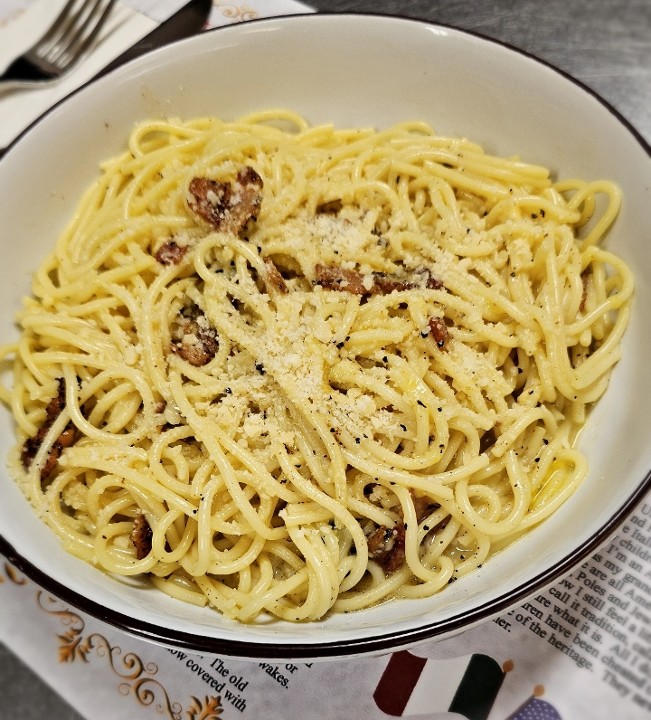 Classic Spaghetti alla Carbonara