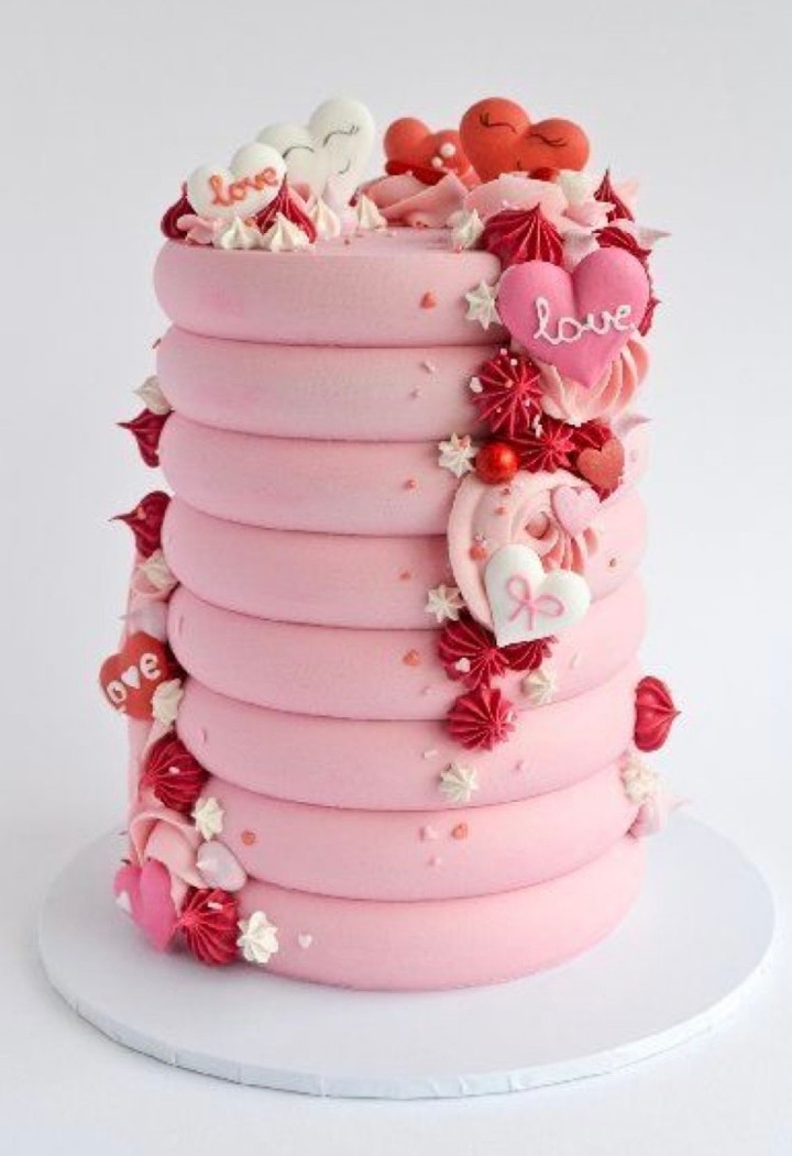 6" Round "Love" Cake