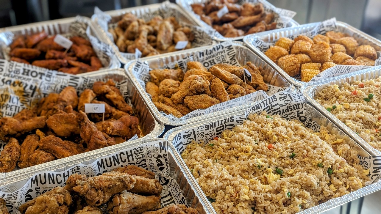 Fry n Wings- Bloomingdale 369 West Army Trail Road