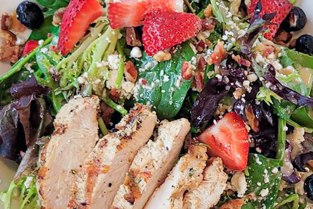 Grilled Chicken with Strawberry & Spinach Salad