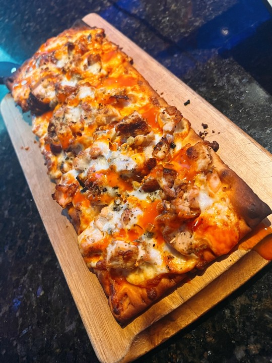 Buffalo Chicken Flatbread