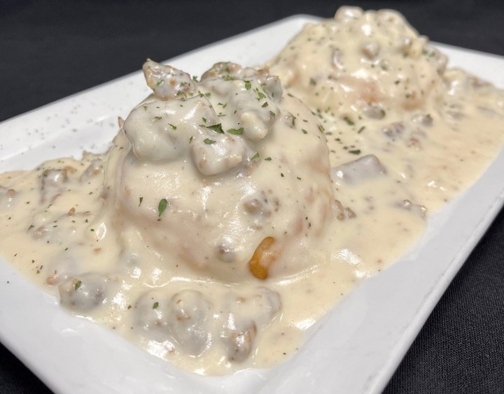 Southern Style Biscuits & Saus Gravy
