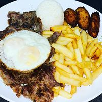 A Lo Pobre Meat with 4 sides