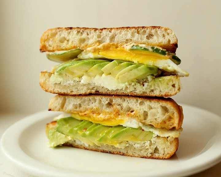 'Avo' Breakfast Sandwich