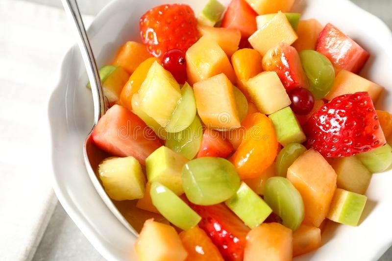 Fresh Fruit-Fruta Fresca