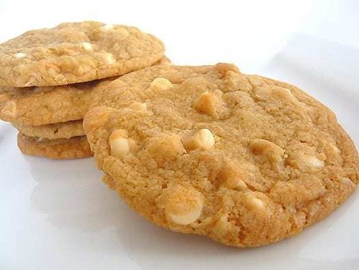 Macadamia Nut Cookie