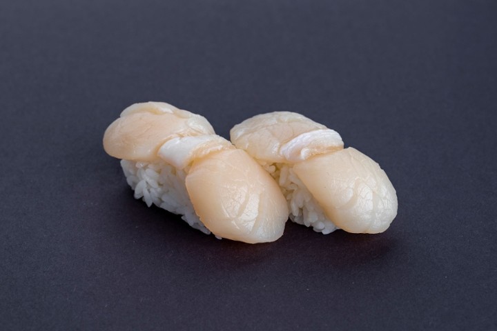 Hotate (Scallop) Sushi