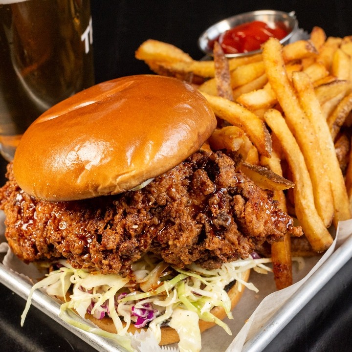 Eight & Sand Tavern